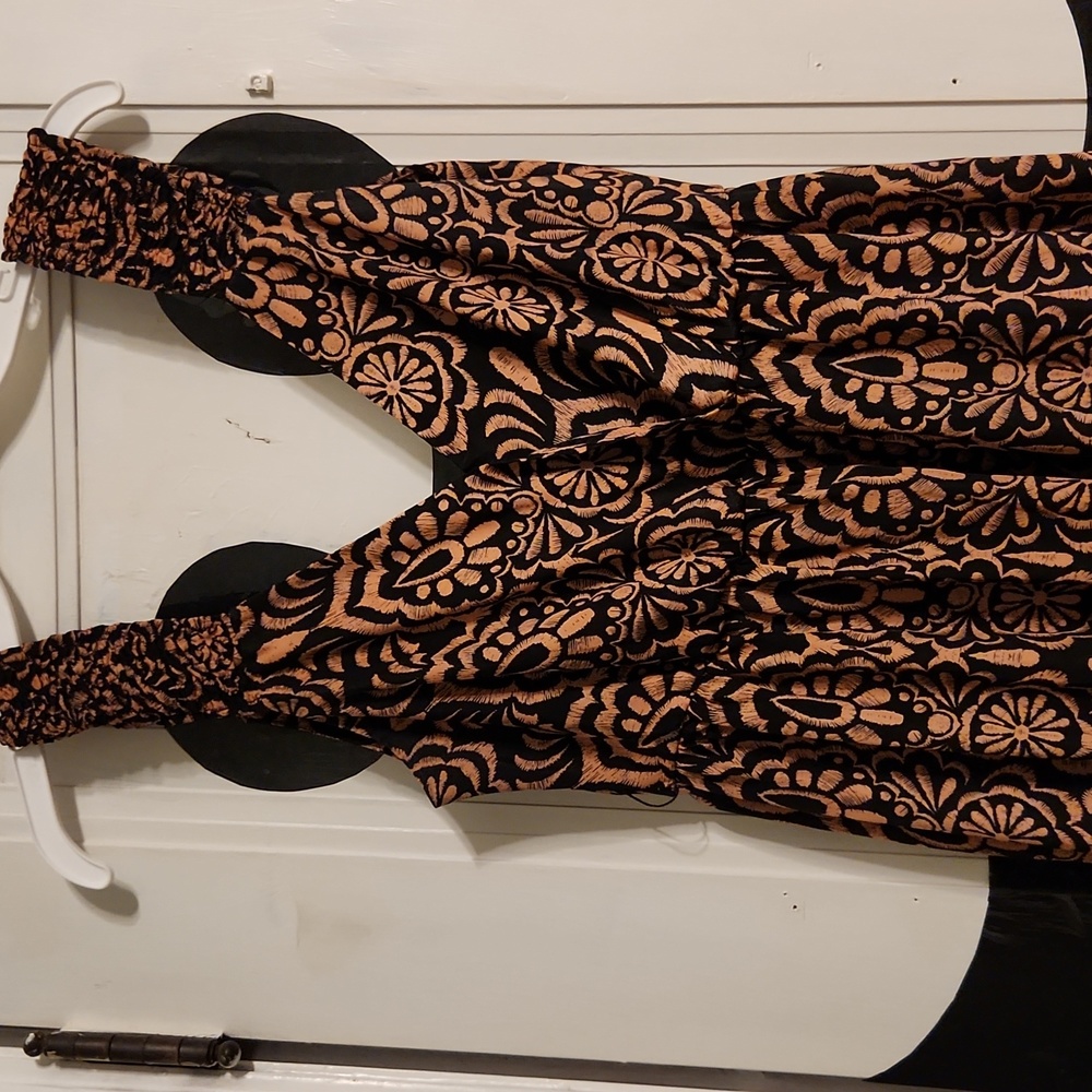 Pattern Dress - Picture 4 of 5